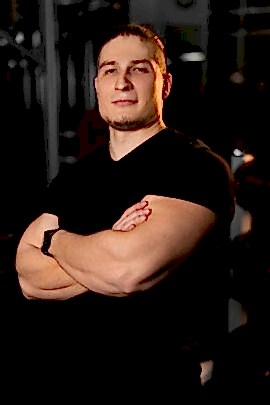 Персональный тренер тренажерного зала